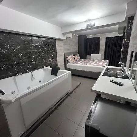 Jacuzzi Suites 2 Thessalonique Extérieur photo